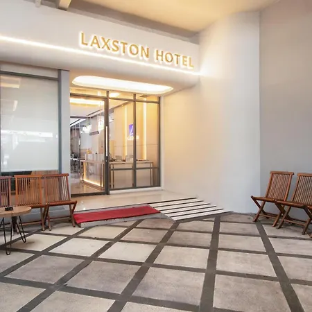 Laxston Hotel-3
